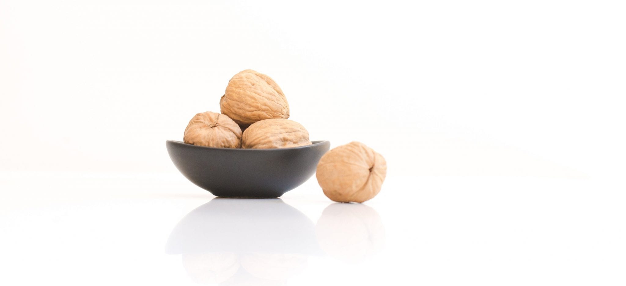 Quick healthy snack - walnuts