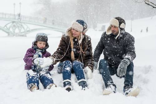 10 Winter Activities to Add to Your Online Calendar