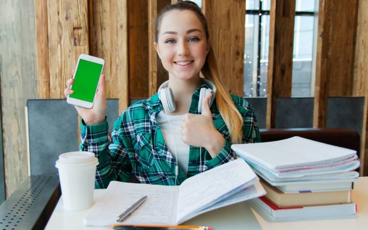 20 Essential Apps for College Students