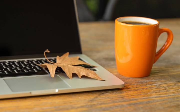 Fall Back Into Productivity: 100 Quotes to Get More Done