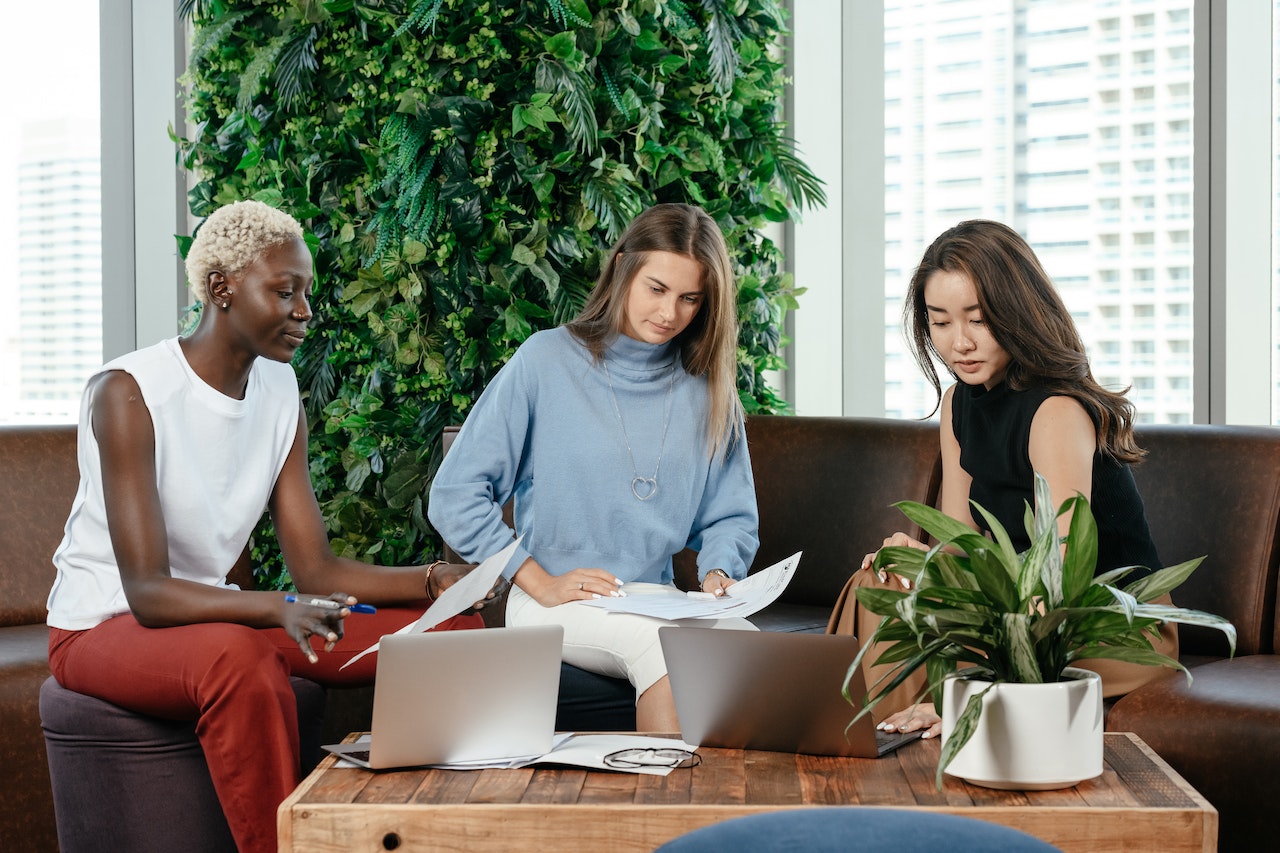 Energy in Digital Meetings