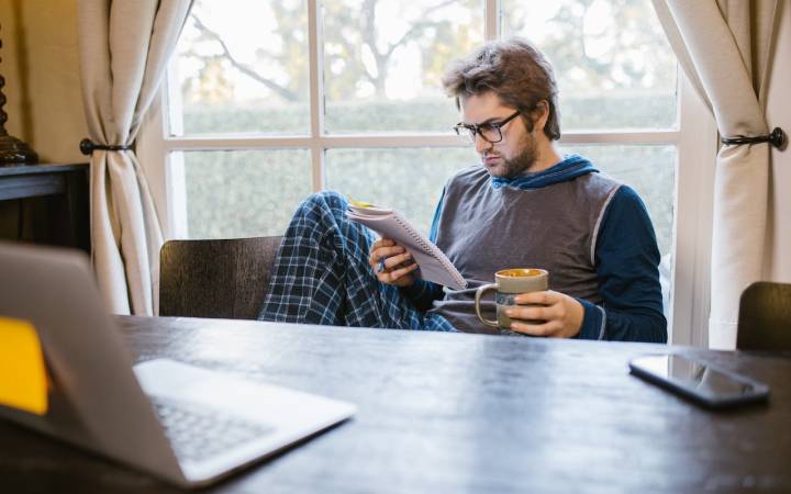 6 Ways to Stay Focused When You Work From Home
