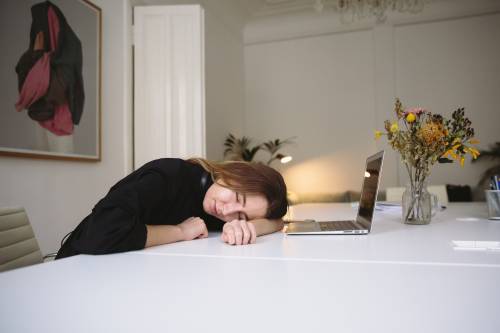 Boost Your Productivity with Power Napping