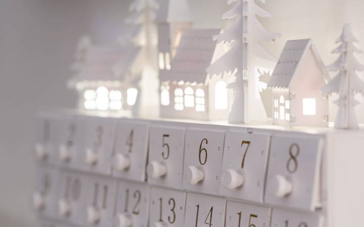 Unwrap the Power of Your Calendar: A Guide to Creating a Stress-Free Holiday Season