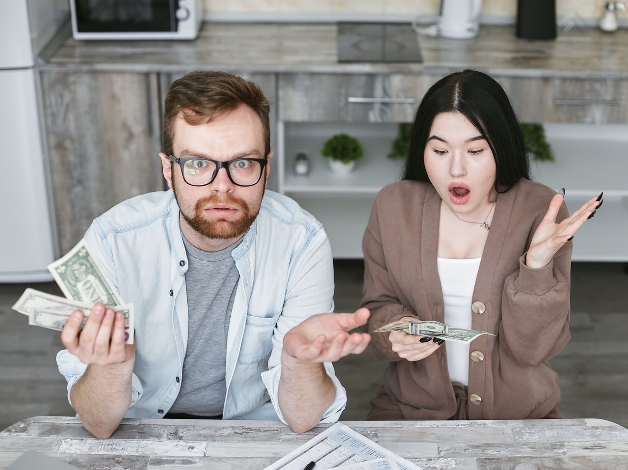 How to Stop Living Paycheck to Paycheck: 9 Moves That Create Breathing Room