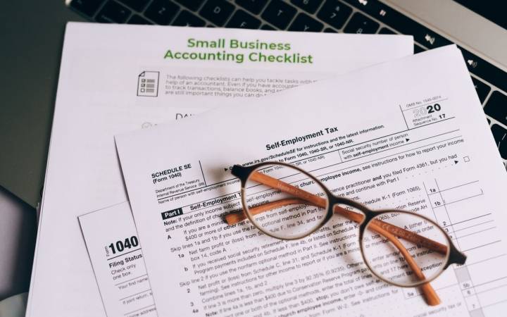 How to Build a Simple Bookkeeping System for Your Small Business